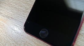 Good
													Apple iPhone SE 3rd Gen 2022 - Unlocked, Red, 256 GB, A2595, photo 5 of 11