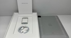 Mint
													Apple iPad Pro 11" 3rd Gen 2021 - Wi-Fi, Silver, 512 GB, photo 4 of 4