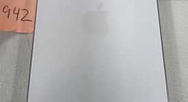 Good
													Apple iPhone 15 Pro - Unlocked, White, 256 GB, A2848, photo 4 of 7