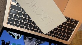 Good
													MacBook Air 2020 - 13" - Apple M1, Gold, 128 GB, 8 GB, photo 2 of 10
