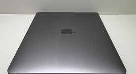 Good
													MacBook Pro 2020 - 13" - Apple M1, Gray, 256 GB, 8 GB, photo 4 of 6