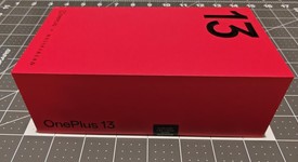 New
													OnePlus 13 - Unlocked, Black Eclipse, 256 GB, 12 GB, photo 3 of 6