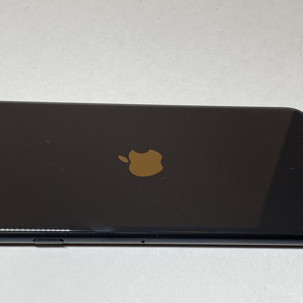 Apple iPhone SE 2nd Gen 2020 - Unlocked, Black, 64 GB, A2275