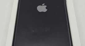 Mint
													Apple iPhone SE 3rd Gen 2022 - Unlocked, Midnight, 64 GB, A2595, photo 5 of 12