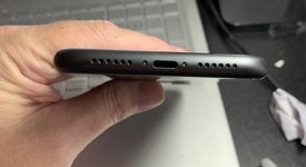 Good
													Apple iPhone 11 - Unlocked, Black, 64 GB, A2111, photo 5 of 6