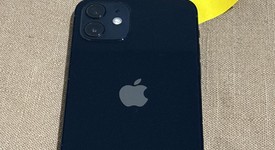 Mint
													Apple iPhone 12 - Unlocked, Black, 64 GB, A2172, photo 3 of 7