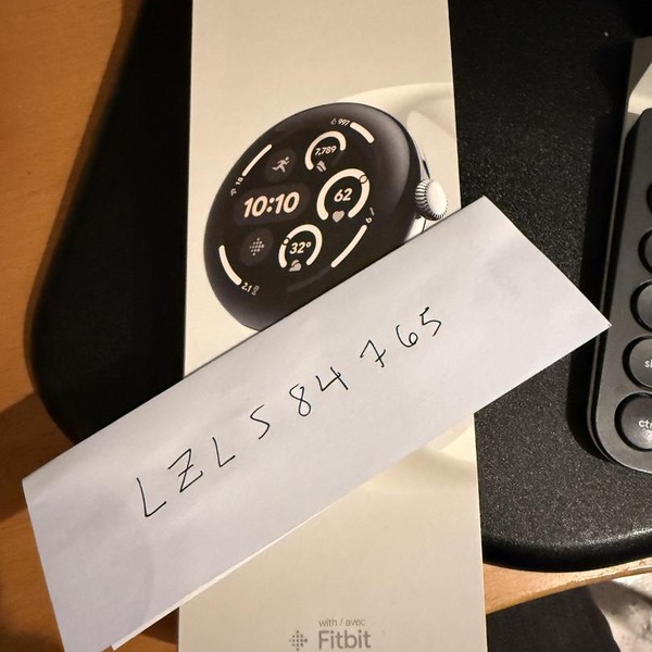 Google Pixel Watch 3 - Unlocked, Silver, 45mm, LTE