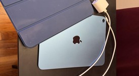 Mint
													Apple iPad 11th Gen - Wi-Fi, Blue, 128 GB, A3354, photo 2 of 12