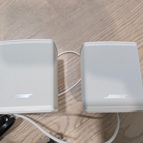 Bose Surround Speakers (Pair) - White