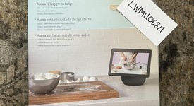 New
													Amazon Echo Show 3rd Gen 10.1" - Charcoal, photo 2 of 2