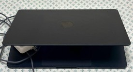 Mint
													MacBook Air 2024 (M3) - 13" - Apple M3, Midnight, 1 TB, 24 GB, 10-core GPU, photo 4 of 8