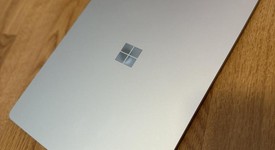 Fair
													Microsoft Surface Laptop 7 - Platinum, 512 GB, 16 GB, 13.8", photo 1 of 22