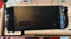 Mint
													Steam Deck - AMD, Black, 256 GB, 16 GB, photo 5 of 7