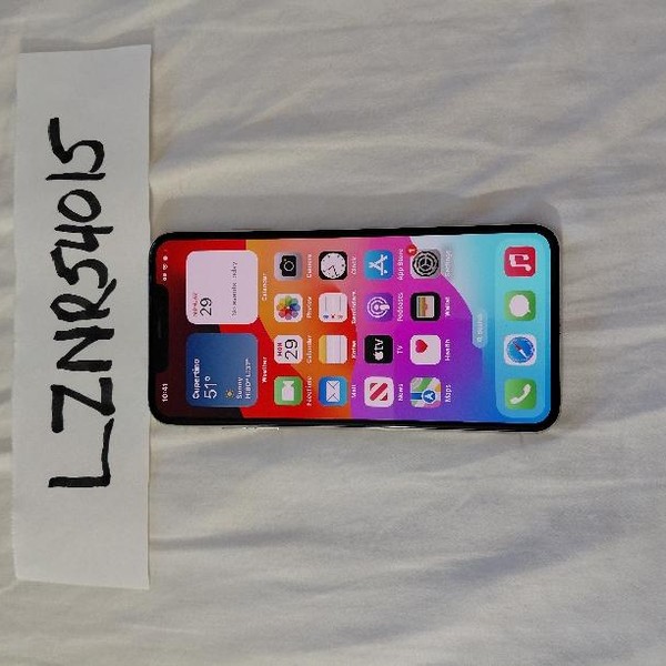 Apple iPhone Xs Max - Unlocked, 64 GB, Silver, A1921