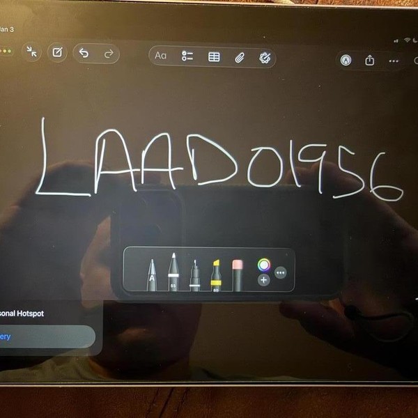 Apple iPad Mini 7th Gen - Unlocked, Purple, 256 GB, A2995