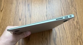 Good
													MacBook Air 2017 - 13" - I5, Silver, 128 GB, 4 GB, photo 3 of 11