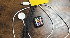 Mint
													Apple Watch SE 2nd Gen 40mm - Midnight, A2722 - GPS, Aluminum, photo 3 of 18