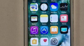 Good
													Apple iPhone 5 - AT&T, White, 16 GB, A1428, photo 5 of 8
