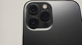 Good
													Apple iPhone 12 Pro Max - Unlocked, Graphite, 128 GB, A2342, photo 3 of 12