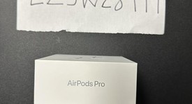New
													Apple AirPods Pro 2nd Gen - USB-C, photo 4 of 6