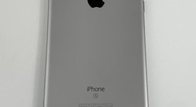 Fair
													Apple iPhone 6S - AT&T, Grey, 128 GB, A1633, photo 3 of 7
