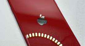Good
													Apple iPhone SE 3rd Gen 2022 - Unlocked, Red, 128 GB, A2595, photo 2 of 7
