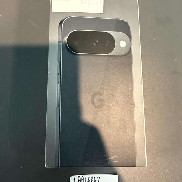 Google Pixel 10 - Unlocked, 128 GB, Obsidian, GLBW0