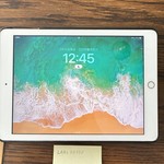 Good Apple iPad 5th Gen - Verizon, 32 GB, Gold, A1823