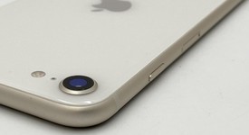 Good
													Apple iPhone SE 3rd Gen 2022 - Unlocked, Starlight, 64 GB, A2595, photo 4 of 7