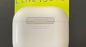 Used
													Apple AirPods 4th Gen - Standard, photo 3 of 5