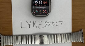 Good
													Apple Watch Ultra 49mm - Unlocked, Titanium, A2622, photo 5 of 11