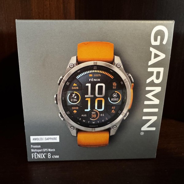 Garmin Fenix 8 - Titanium, AMOLED
