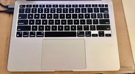 Good
													MacBook Air 2020 - 13" - Apple M1, Silver, 512 GB, 16 GB, photo 4 of 11