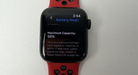 Good
													Apple Watch SE 2nd Gen 40mm - Midnight, A2722 - GPS, Aluminum, photo 3 of 7