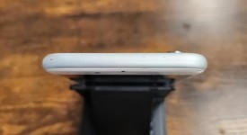 Good
													Apple iPhone 6S - Unlocked, Silver, 128 GB, A1633, photo 4 of 7