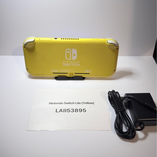 Nintendo Switch Lite - Yellow