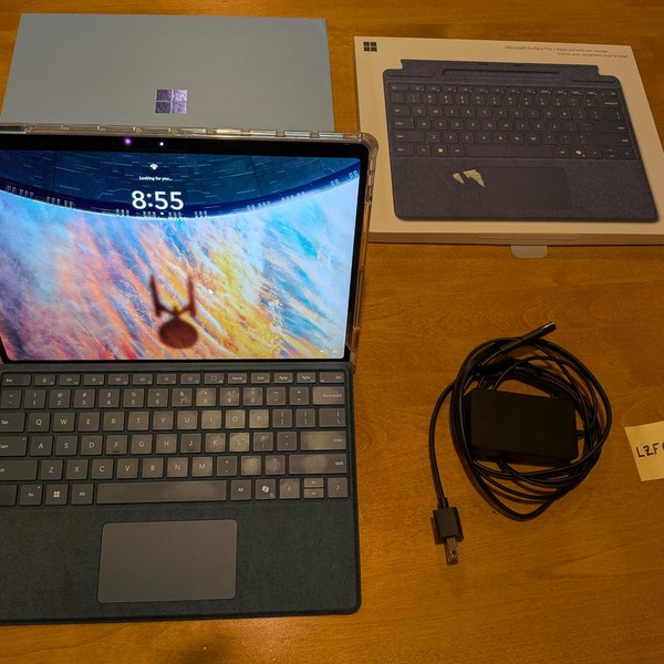 Microsoft Surface Pro 11 - 512 GB, Sapphire, 16 GB, Snapdragon X Elite