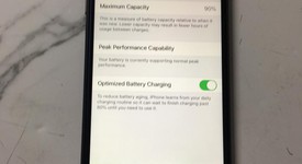 Good
													Apple iPhone 8 - Verizon, Gray, 64 GB, A1863, photo 1 of 4