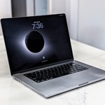 Good MacBook Pro 2021 - 16 inch - 512 GB, Silver, 16 GB, Apple M1 Pro 10-core