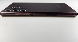 Good
													Samsung Galaxy S22 Ultra - Unlocked, Burgundy, 512 GB, 12 GB, SM-S908U1, photo 3 of 8