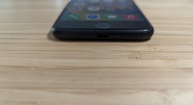 Good
													Apple iPhone SE 3rd Gen 2022 - Unlocked, Midnight, 128 GB, A2595, photo 3 of 14