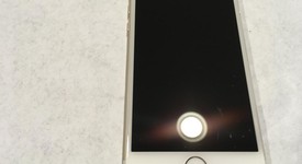 Good
													Apple iPhone 6 - Verizon, Gold, 16 GB, A1549, photo 4 of 16