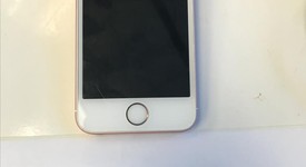 Good
													Apple iPhone SE 1st Gen 2016 - Metro by T-Mobile, Rose Gold, 32 GB, A1662, photo 5 of 5