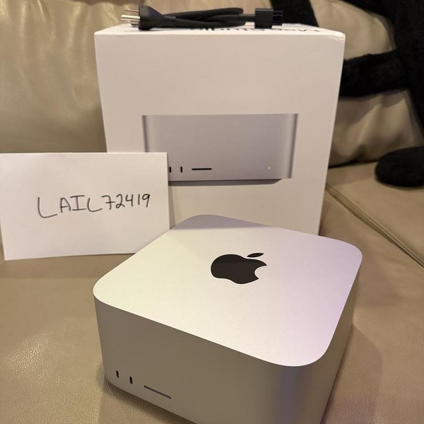Mac Studio 2025 - 8 TB, 512 GB, Apple M3 Ultra 32-core