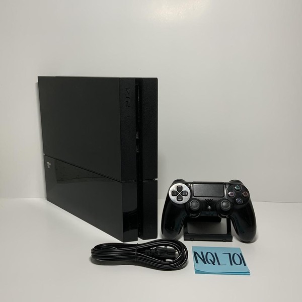PlayStation 4 - 500 GB, Black, Standard