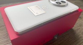 Mint
													OnePlus 13 - Unlocked, Arctic Dawn, 512 GB, 16 GB, photo 5 of 22
