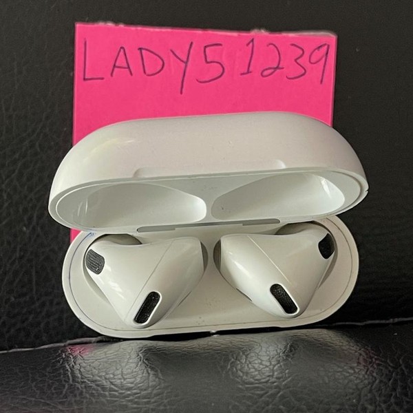 Apple AirPods (4th Gen) - Active Noise Cancellation