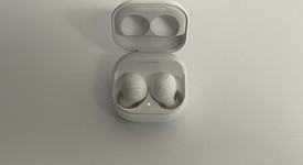 Used
													Samsung Galaxy Buds2 - White, SM-R177, photo 1 of 3