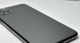 Fair
													Apple iPhone 11 Pro Max - Unlocked, Gray, 64 GB, A2161, photo 3 of 6