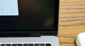 Fair
													MacBook Air 2019 - 13" - I5, Gray, 128 GB, 8 GB, photo 3 of 8